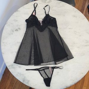 Victoria’s Secret cami 🖤